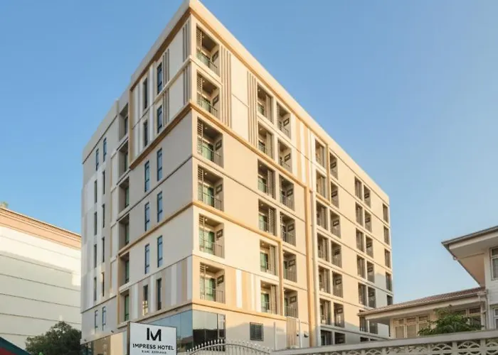 Hotel Impress Huai Khwang