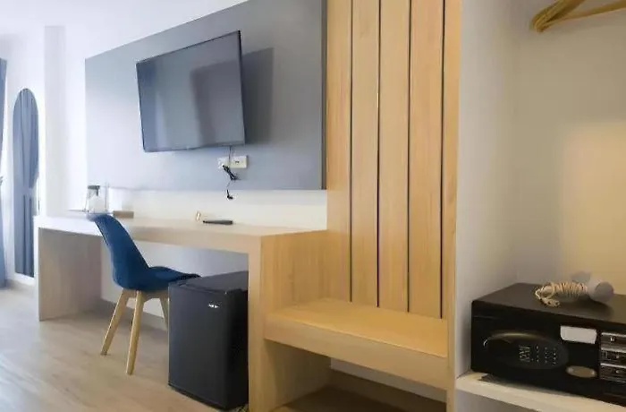 Hotel Impress Huai Khwang